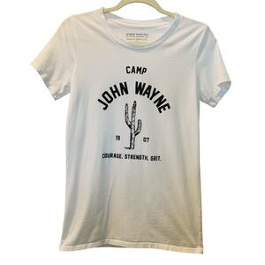 JOHN WAYNE STOCK & SUPPLY White Graphic T-shirt Camp John Wayne Crew Neck Youth